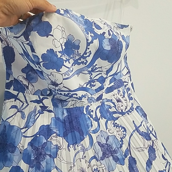 Cobalt blue floral sundress - Picture 2 of 4